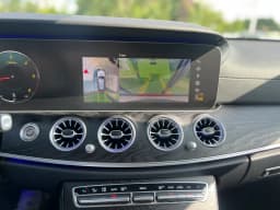 Mercedes-Benz E-Class — miniatura 11
