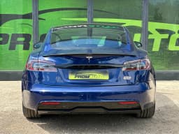 Tesla Model S — miniatura 5