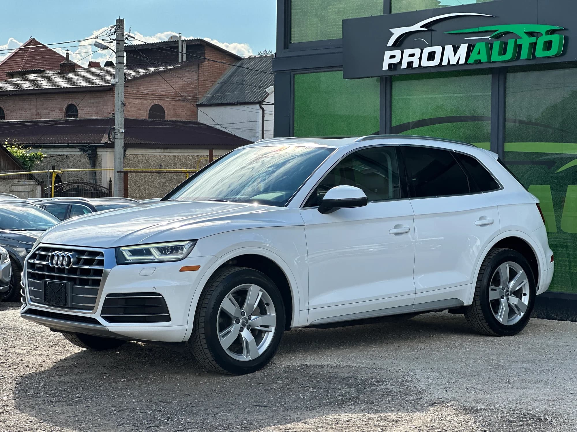 Audi Q5 — fotografie 1