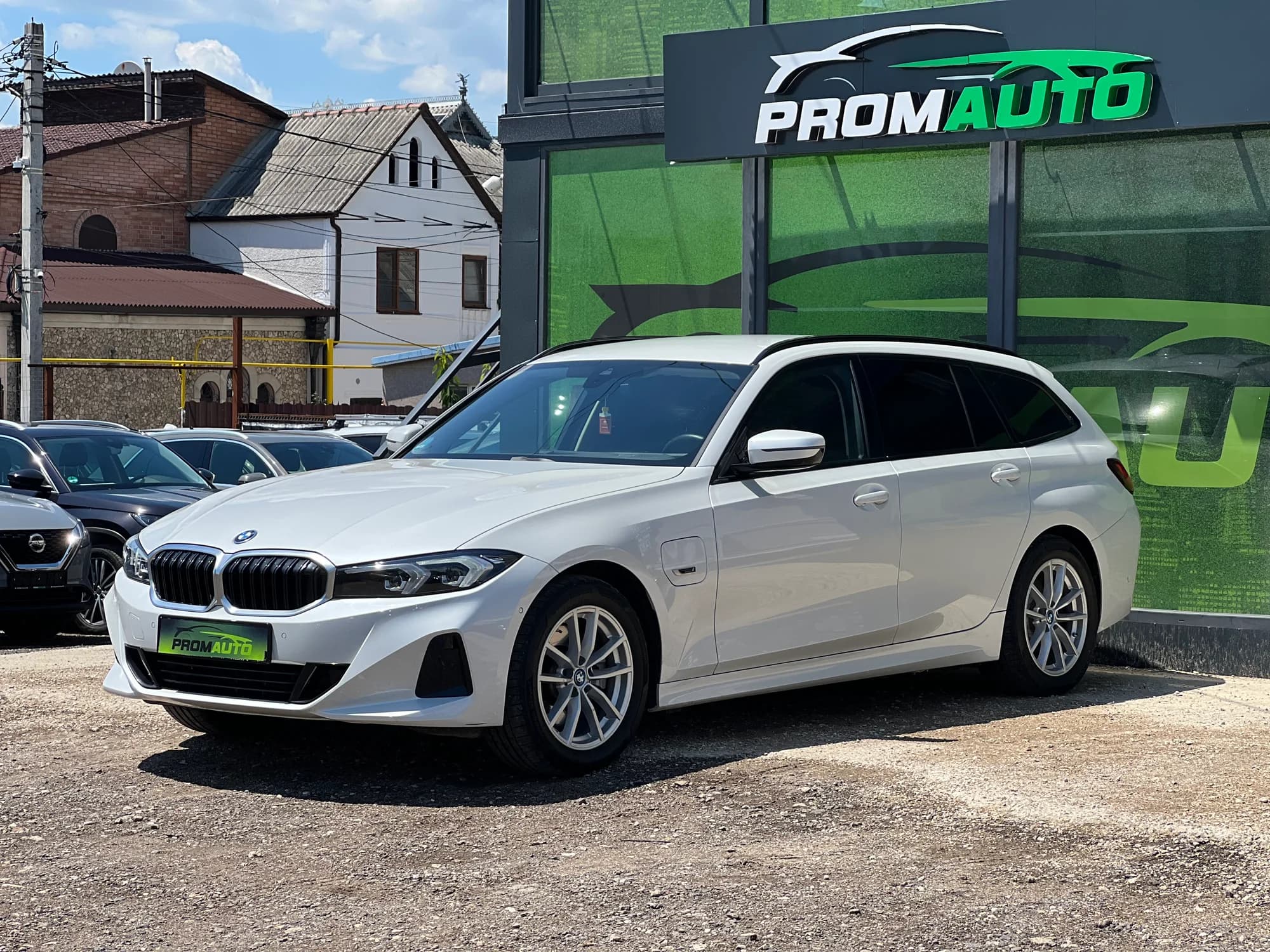 BMW 3 Series — fotografie 1