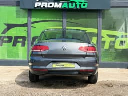 Volkswagen Passat — miniatura 5