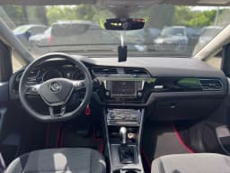 Volkswagen Touran — miniatura 9