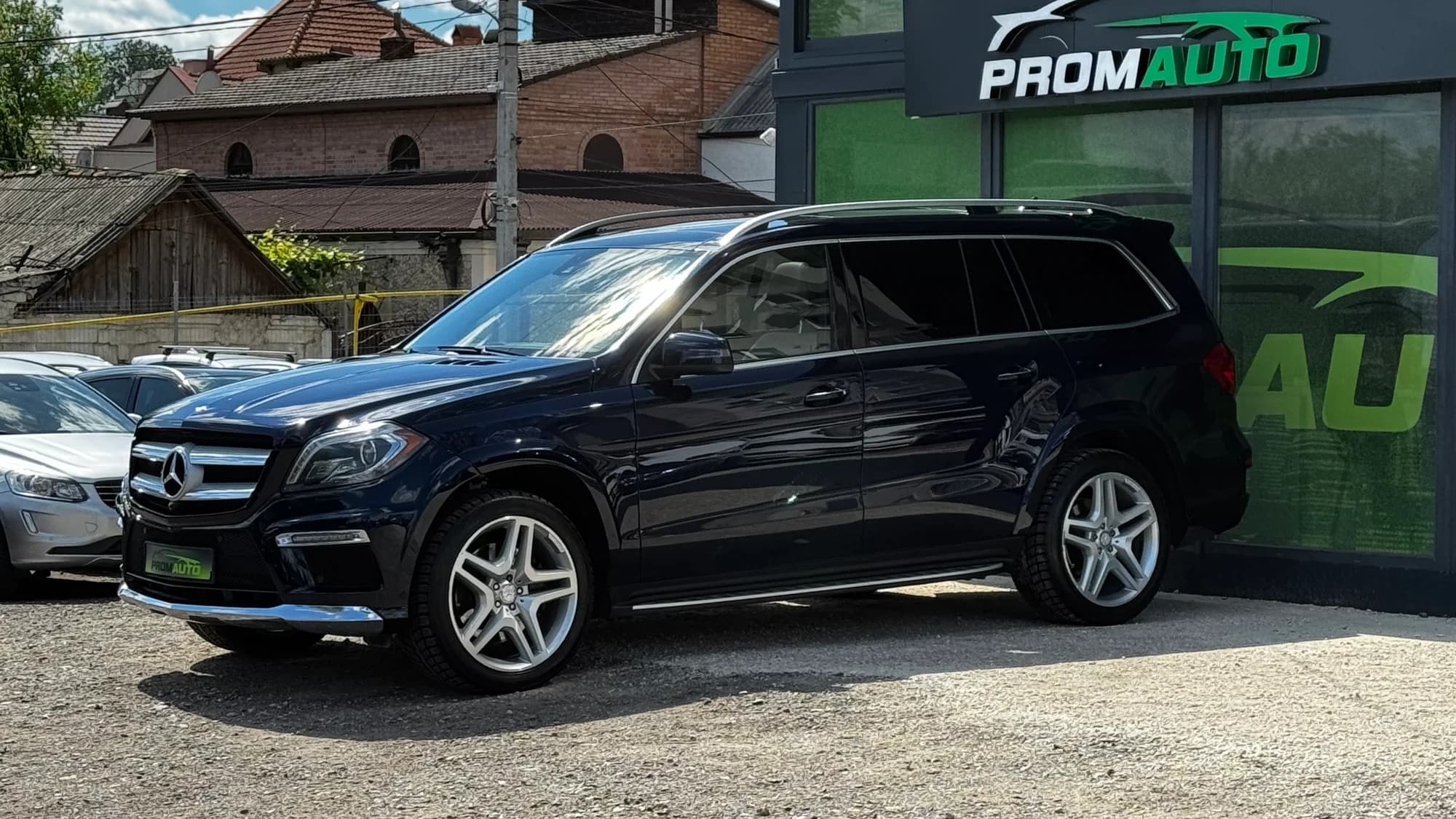 Mercedes-Benz GLS — fotografie 1