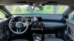 Mercedes-Benz A-Class — miniatura 9