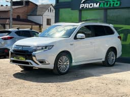 Mitsubishi Outlander — miniatura 1