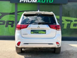 Mitsubishi Outlander — miniatura 5
