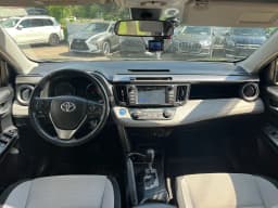 Toyota RAV4 — miniatura 9