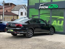 Volkswagen Passat — miniatura 4