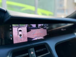 Porsche Taycan — miniatura 10