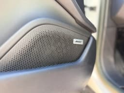 Porsche Taycan — miniatura 12