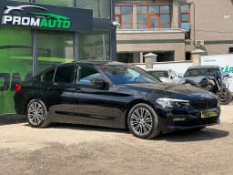 BMW 5 Series — miniatura 3