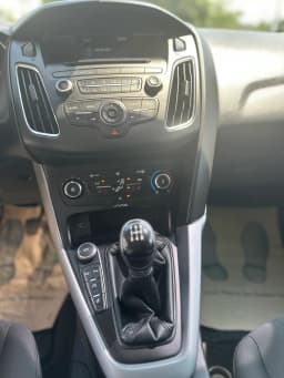 Ford Focus — miniatura 10
