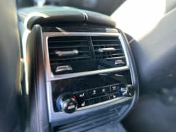 BMW 7 Series — miniatura 10