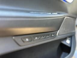 BMW 7 Series — miniatura 13