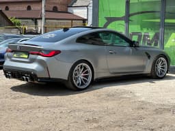 BMW M4 — miniatura 4