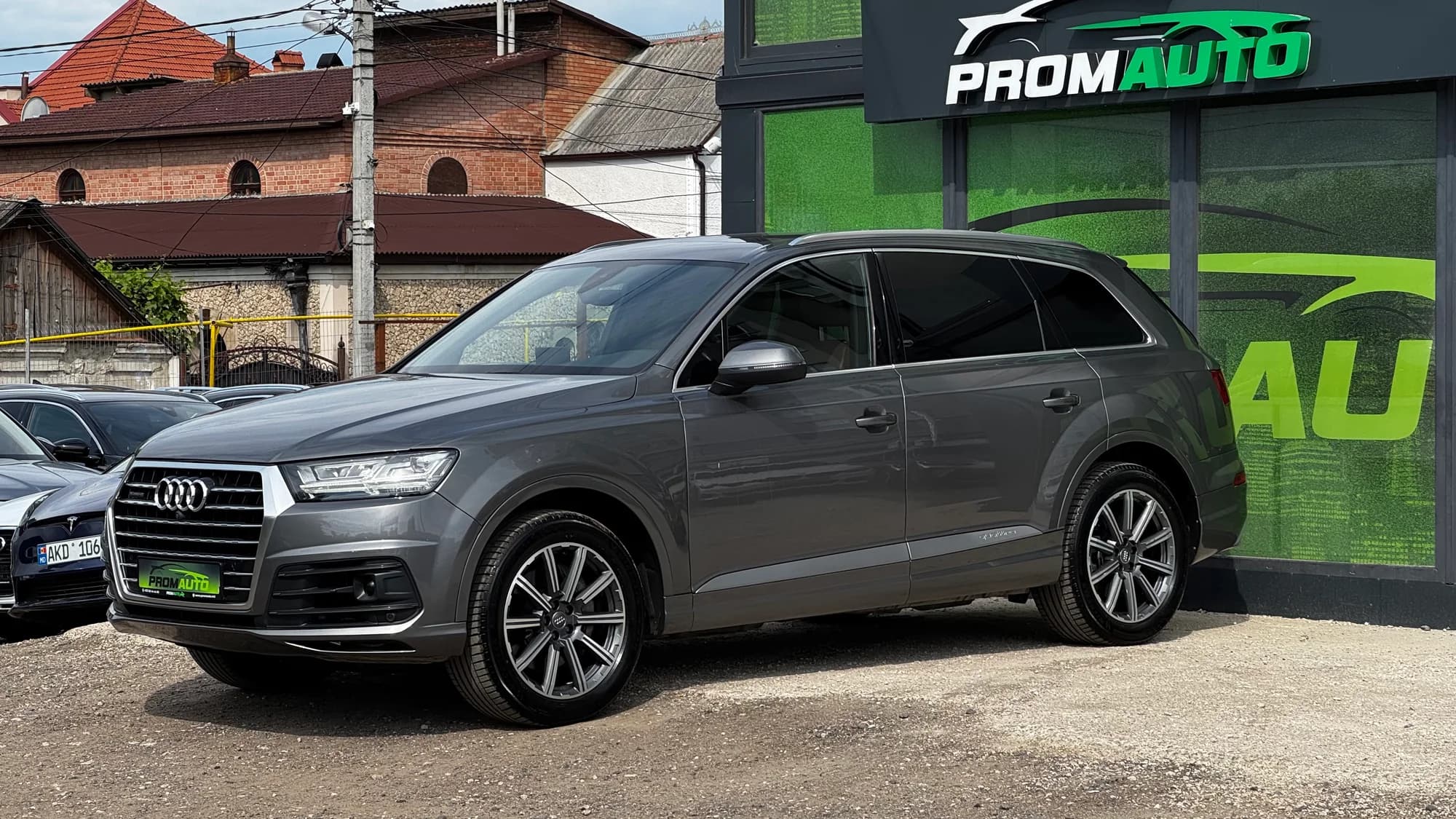 Audi Q7 — fotografie 1