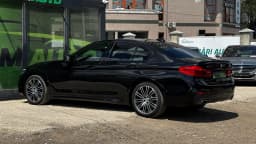 BMW 5 Series — miniatura 6