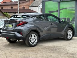 Toyota C-HR — miniatura 4
