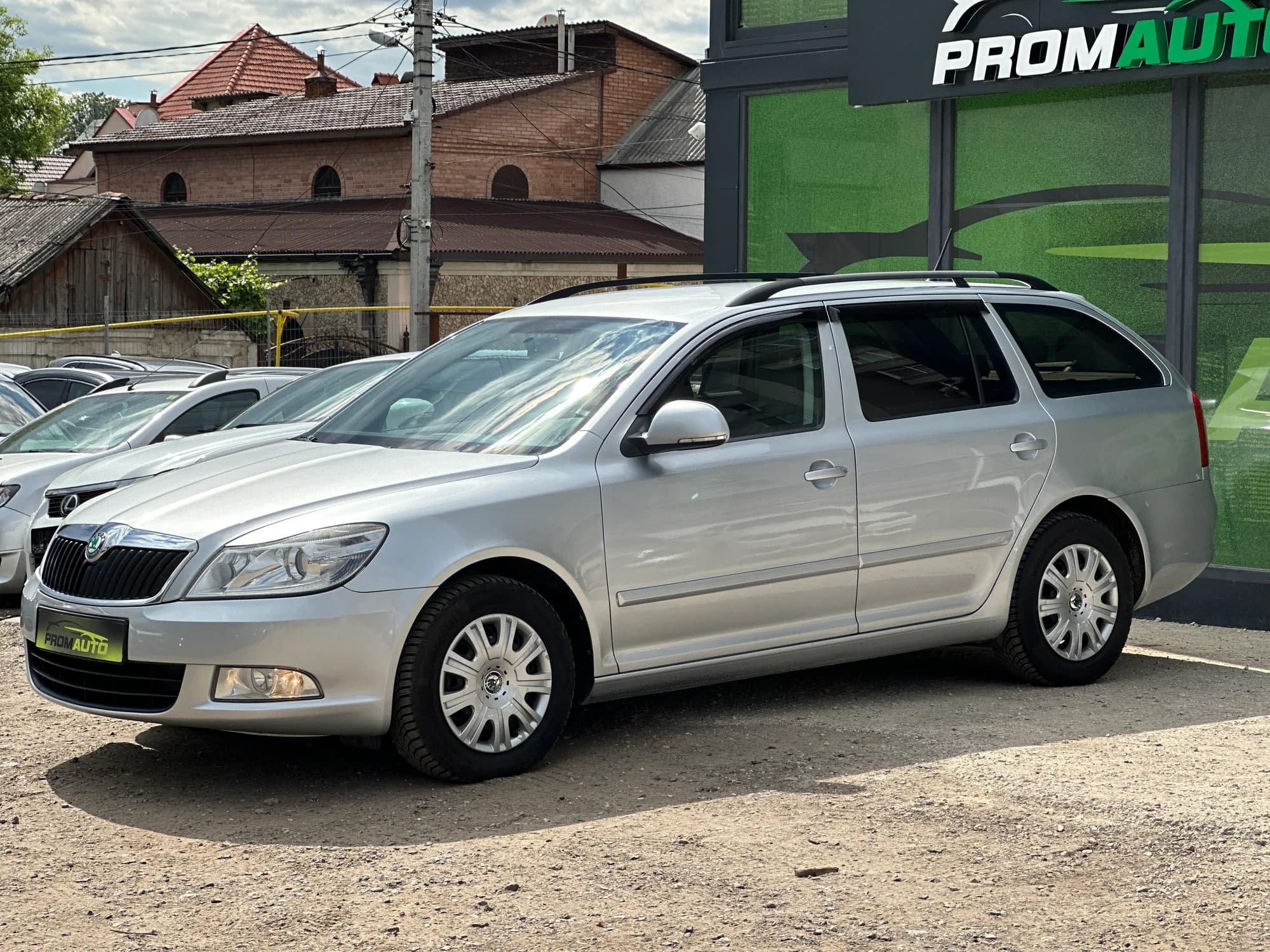 Skoda Octavia — fotografie 1
