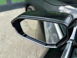 BMW 5 Series — miniatura 9