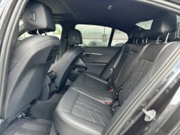 BMW 5 Series — miniatura 10