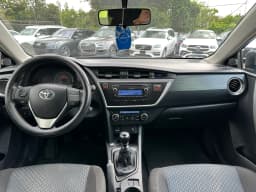 Toyota Auris — miniatura 9