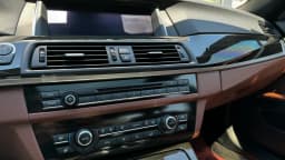 BMW 5 Series — miniatura 11