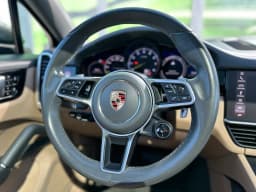 Porsche Cayenne — miniatura 10