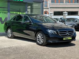 Mercedes-Benz E-Class — miniatura 3