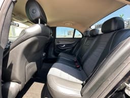 Mercedes-Benz E-Class — miniatura 7