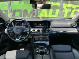 Mercedes-Benz E-Class — miniatura 9