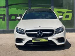 Mercedes-Benz E-Class — miniatura 2