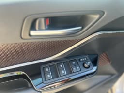 Toyota C-HR — miniatura 11