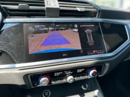 Audi Q3 — miniatura 15