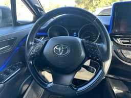 Toyota C-HR — miniatura 13