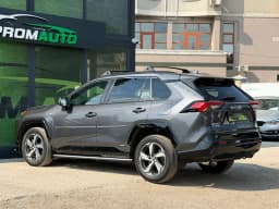 Toyota RAV4 — miniatura 6
