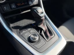 Toyota RAV4 — miniatura 14