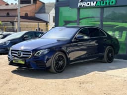 Mercedes-Benz E-Class — miniatura 1