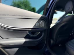 Mercedes-Benz E-Class — miniatura 9