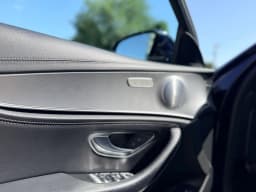 Mercedes-Benz E-Class — miniatura 12