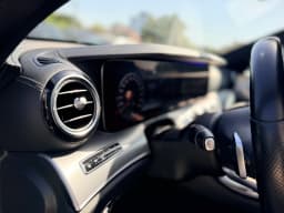 Mercedes-Benz E-Class — miniatura 13