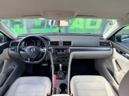 Volkswagen Passat — miniatura 7