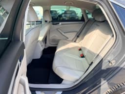 Volkswagen Passat — miniatura 9