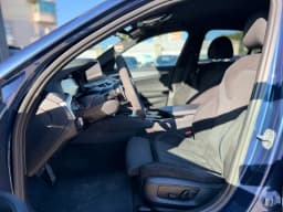 BMW 5 Series — miniatura 8
