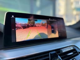 BMW 5 Series — miniatura 12