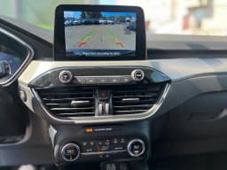 Ford Kuga — miniatura 10