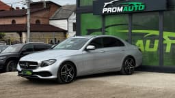 Mercedes-Benz E-Class — miniatura 1