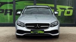 Mercedes-Benz E-Class — miniatura 2