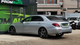 Mercedes-Benz E-Class — miniatura 6