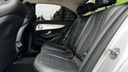 Mercedes-Benz E-Class — miniatura 8
